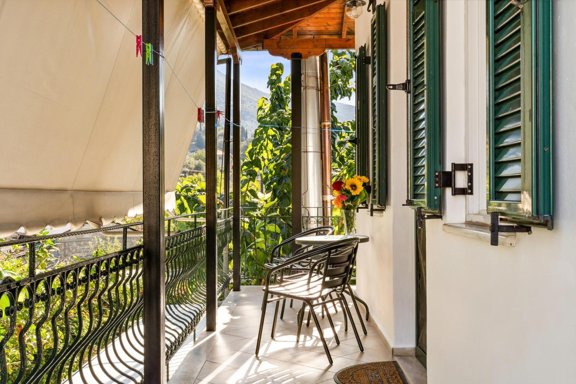 Verani Residence Parking Balcony Playground Sívros Екстериор снимка